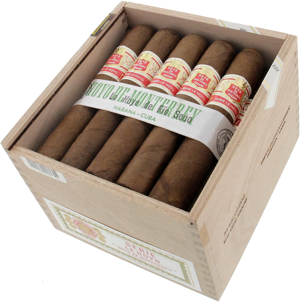 Charuto hoyo de monterrey le hoyo de rio seco maceio, Charuto hoyo de monterrey le hoyo de rio seco alagoas